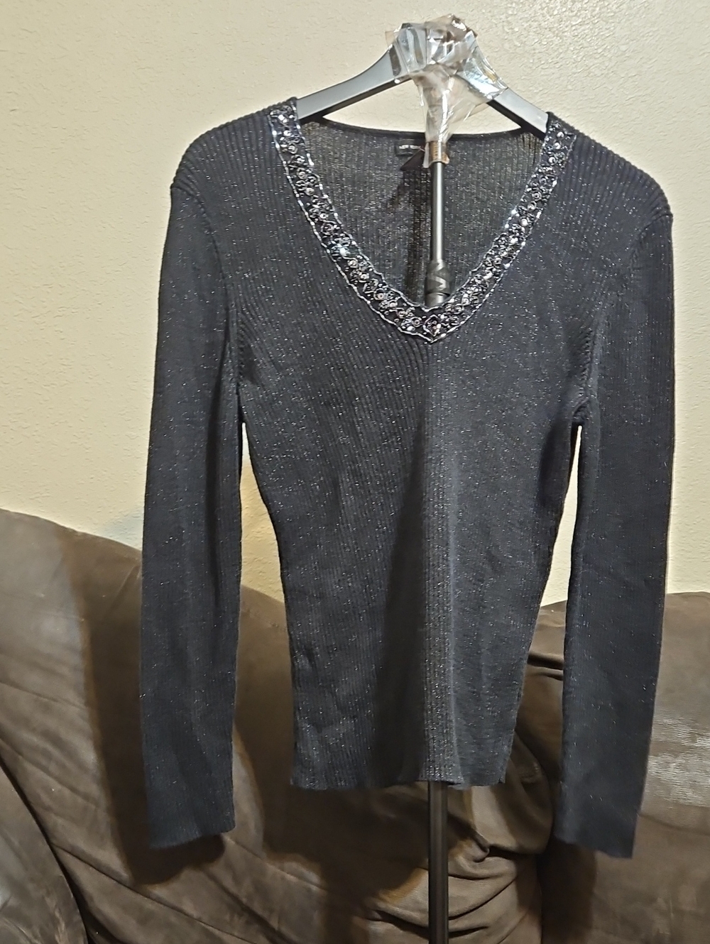 New York & Company Black V-Neck Long Sleeve Top with Beaded Trim